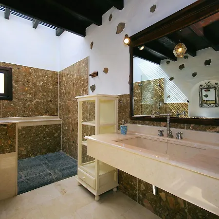 Villa Comfortable In With Swimming Pool *